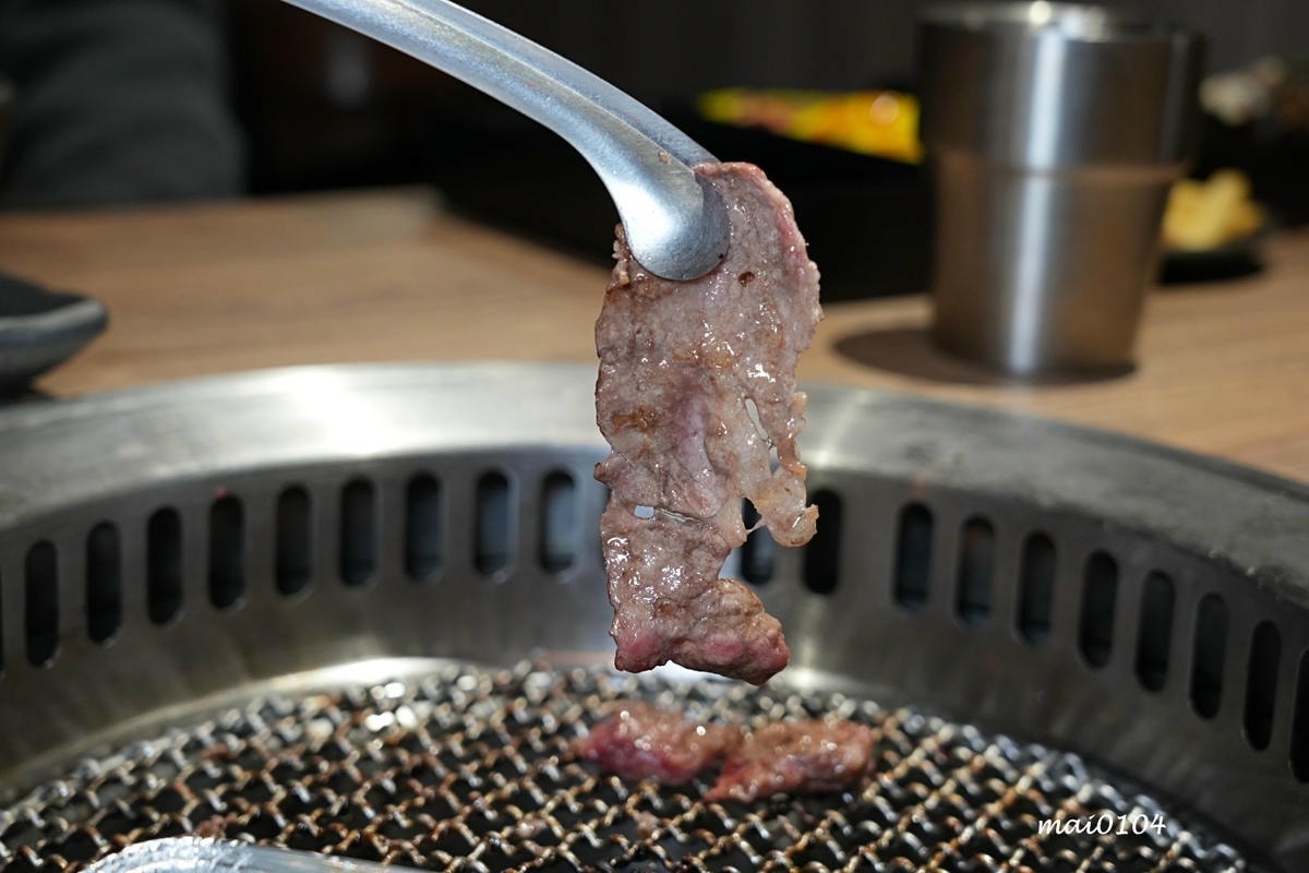 赤富士日式無煙燒肉鍋物中壢店～火鍋+燒烤吃到飽，啤酒無限暢飲