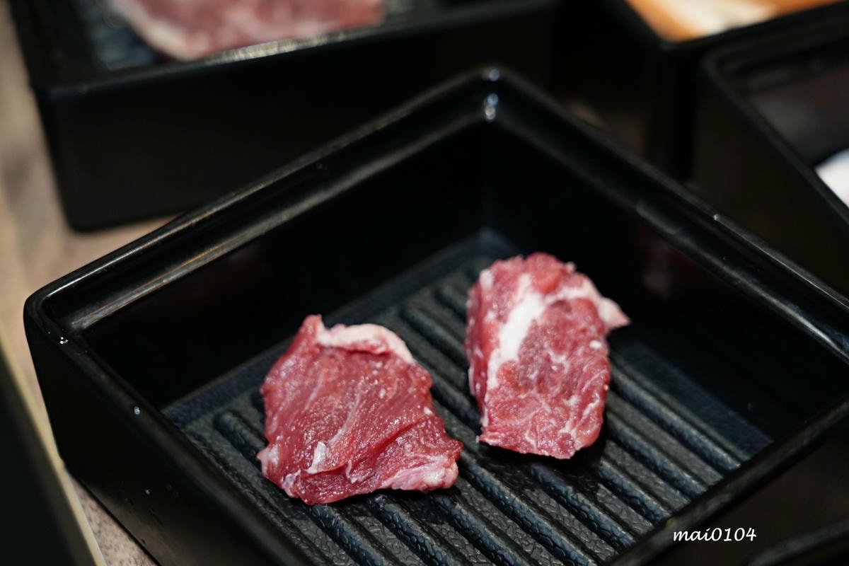 赤富士日式無煙燒肉鍋物中壢店～火鍋+燒烤吃到飽，啤酒無限暢飲