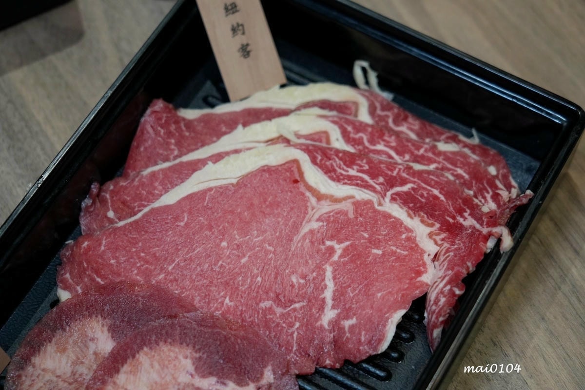 赤富士日式無煙燒肉鍋物中壢店～火鍋+燒烤吃到飽，啤酒無限暢飲