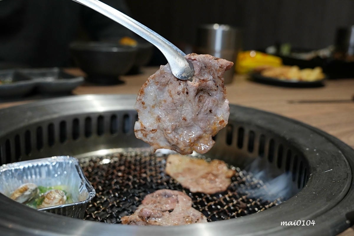 赤富士日式無煙燒肉鍋物中壢店～火鍋+燒烤吃到飽，啤酒無限暢飲