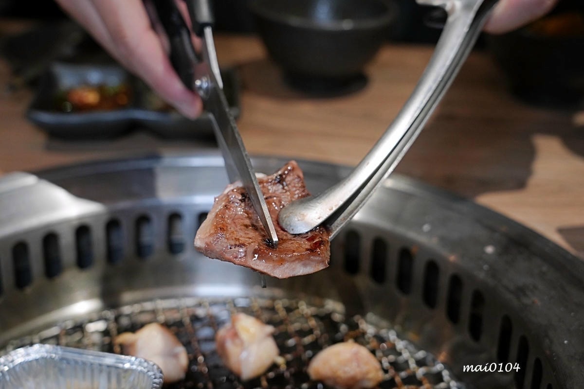 赤富士日式無煙燒肉鍋物中壢店～火鍋+燒烤吃到飽，啤酒無限暢飲