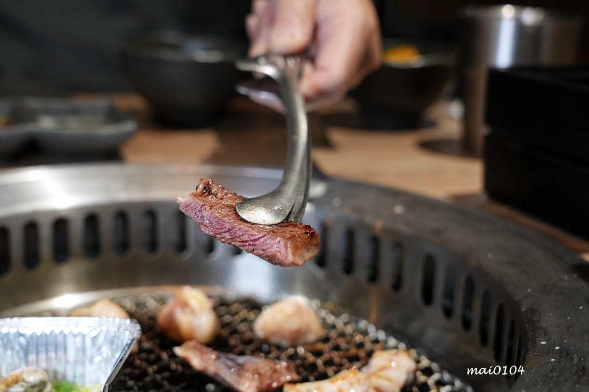 赤富士日式無煙燒肉鍋物中壢店～火鍋+燒烤吃到飽，啤酒無限暢飲