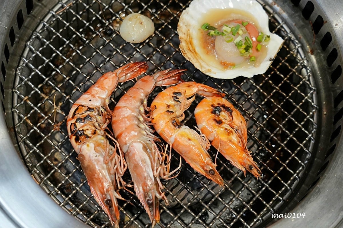 赤富士日式無煙燒肉鍋物中壢店～火鍋+燒烤吃到飽，啤酒無限暢飲