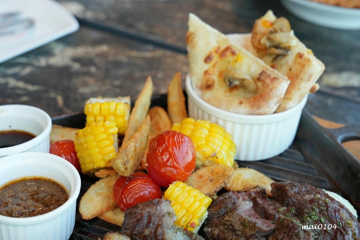 2024新春賀歲鈔好逛、全桃最濃新春氛圍裝置藝術、餐廳美食集