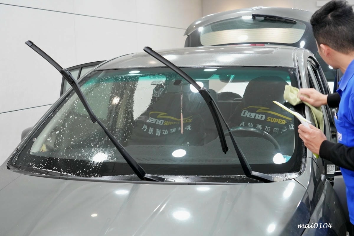 群展汽車隔熱紙~高端紙格菱威汽車隔熱紙,防曬、隱蔽性佳、省預 群展汽車隔熱紙~高端紙格菱威汽車隔熱紙,防曬、隱蔽性佳、省預