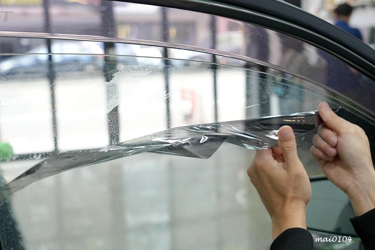 群展汽車隔熱紙~高端紙格菱威汽車隔熱紙,防曬、隱蔽性佳、省預 群展汽車隔熱紙~高端紙格菱威汽車隔熱紙,防曬、隱蔽性佳、省預