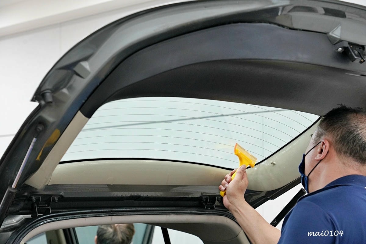 群展汽車隔熱紙~高端紙格菱威汽車隔熱紙,防曬、隱蔽性佳、省預 群展汽車隔熱紙~高端紙格菱威汽車隔熱紙,防曬、隱蔽性佳、省預