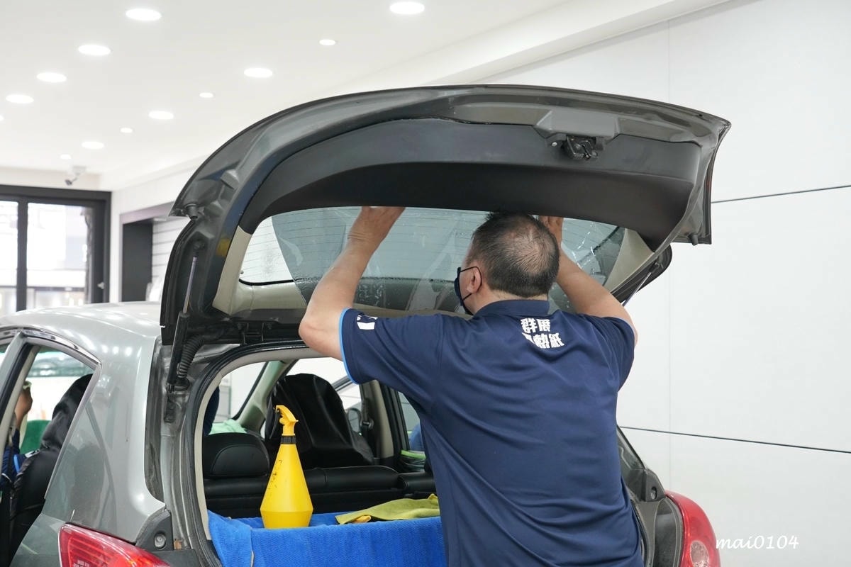 群展汽車隔熱紙~高端紙格菱威汽車隔熱紙,防曬、隱蔽性佳、省預 群展汽車隔熱紙~高端紙格菱威汽車隔熱紙,防曬、隱蔽性佳、省預