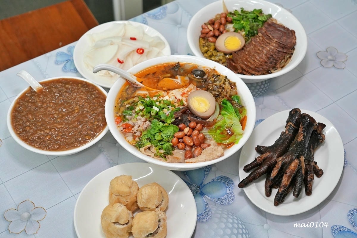 台北萬華美食｜甲天下桂林米粉～隱身在西門町巷弄內的酸辣粉、螺