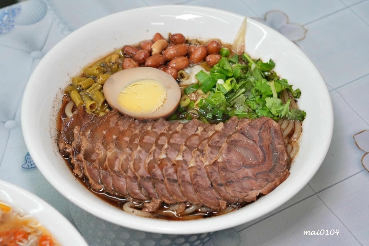 台北萬華美食｜甲天下桂林米粉～隱身在西門町巷弄內的酸辣粉、螺