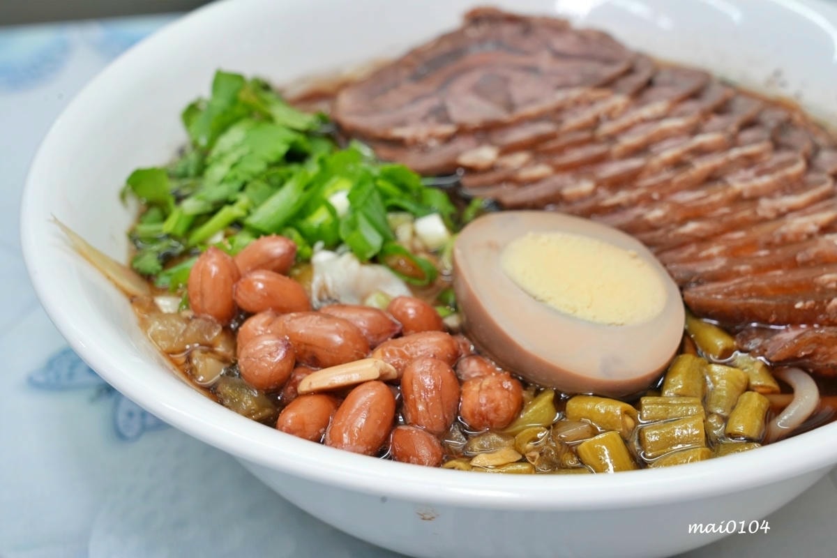 台北萬華美食｜甲天下桂林米粉～隱身在西門町巷弄內的酸辣粉、螺