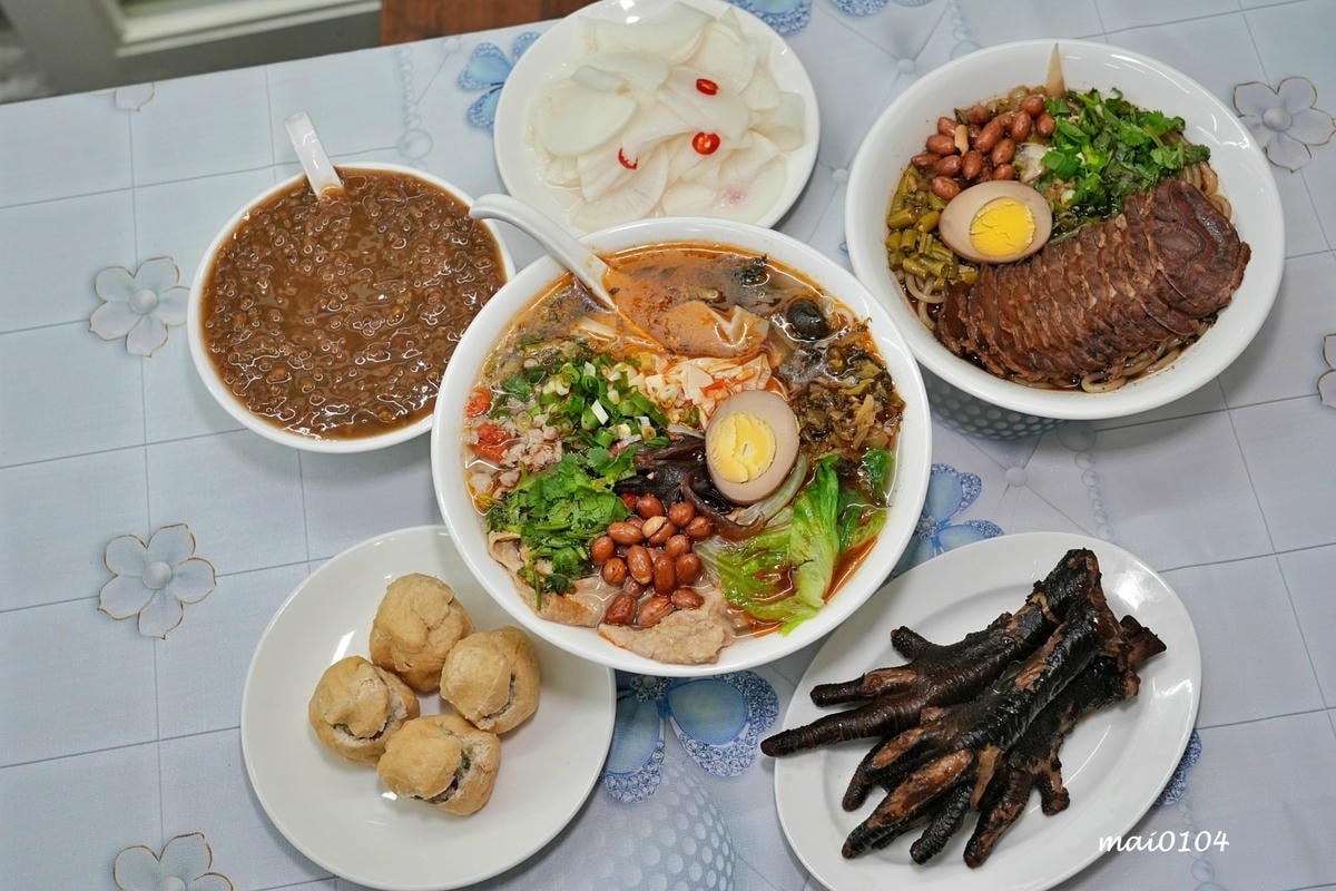 台北萬華美食｜甲天下桂林米粉～隱身在西門町巷弄內的酸辣粉、螺