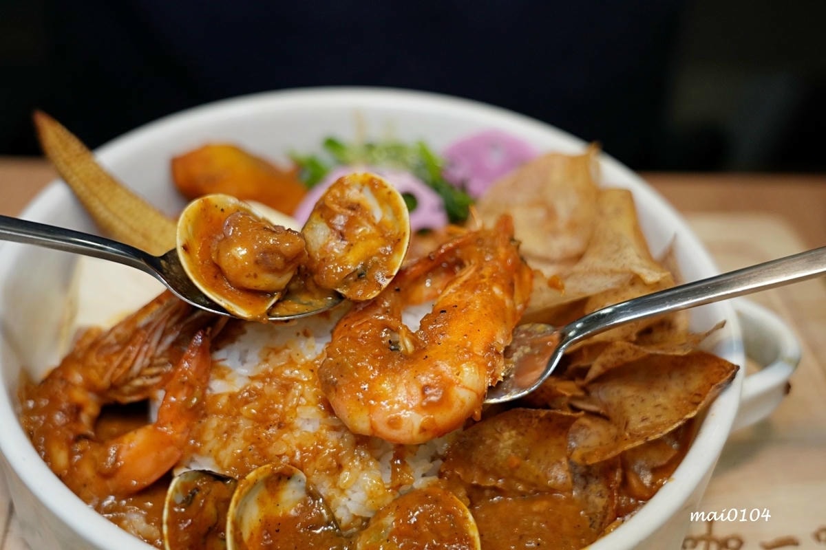 台北延吉街美食｜咖一味咖哩～新開幕！創意口味的咖哩，更推出晚