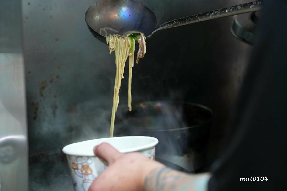 桃園鶯歌美食|桃鶯生炒羊肉~晚上才營業的羊肉料理,獨吞的羊肉 桃園鶯歌美食|桃鶯生炒羊肉~晚上才營業的羊肉料理,獨吞的羊肉