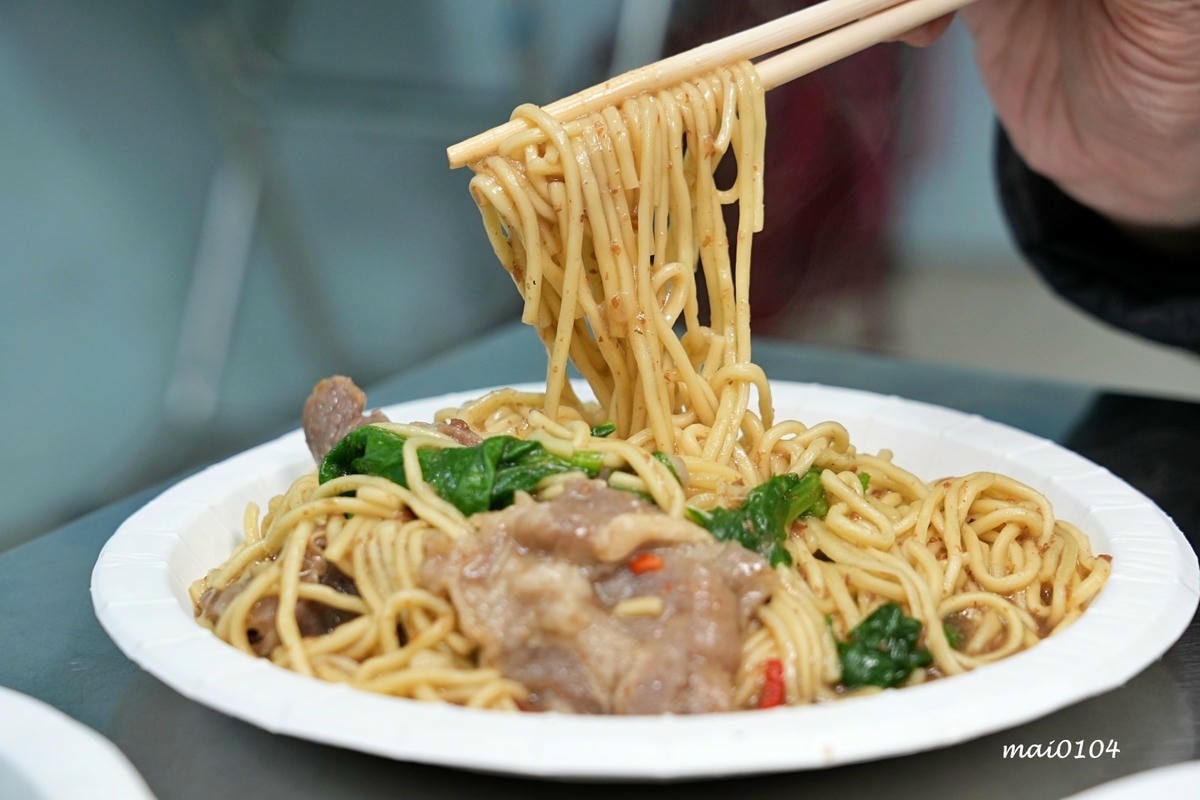 桃園鶯歌美食|桃鶯生炒羊肉~晚上才營業的羊肉料理,獨吞的羊肉 桃園鶯歌美食|桃鶯生炒羊肉~晚上才營業的羊肉料理,獨吞的羊肉