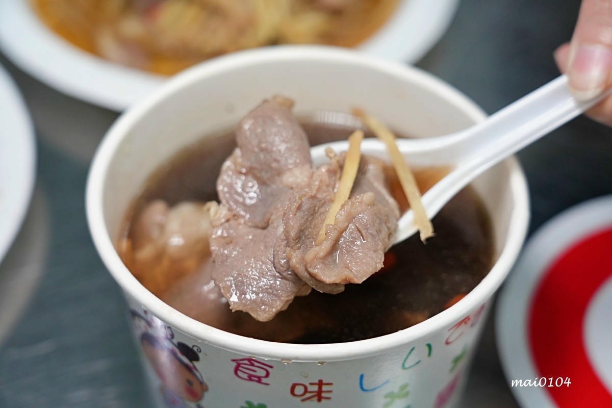 桃園鶯歌美食|桃鶯生炒羊肉~晚上才營業的羊肉料理,獨吞的羊肉 桃園鶯歌美食|桃鶯生炒羊肉~晚上才營業的羊肉料理,獨吞的羊肉