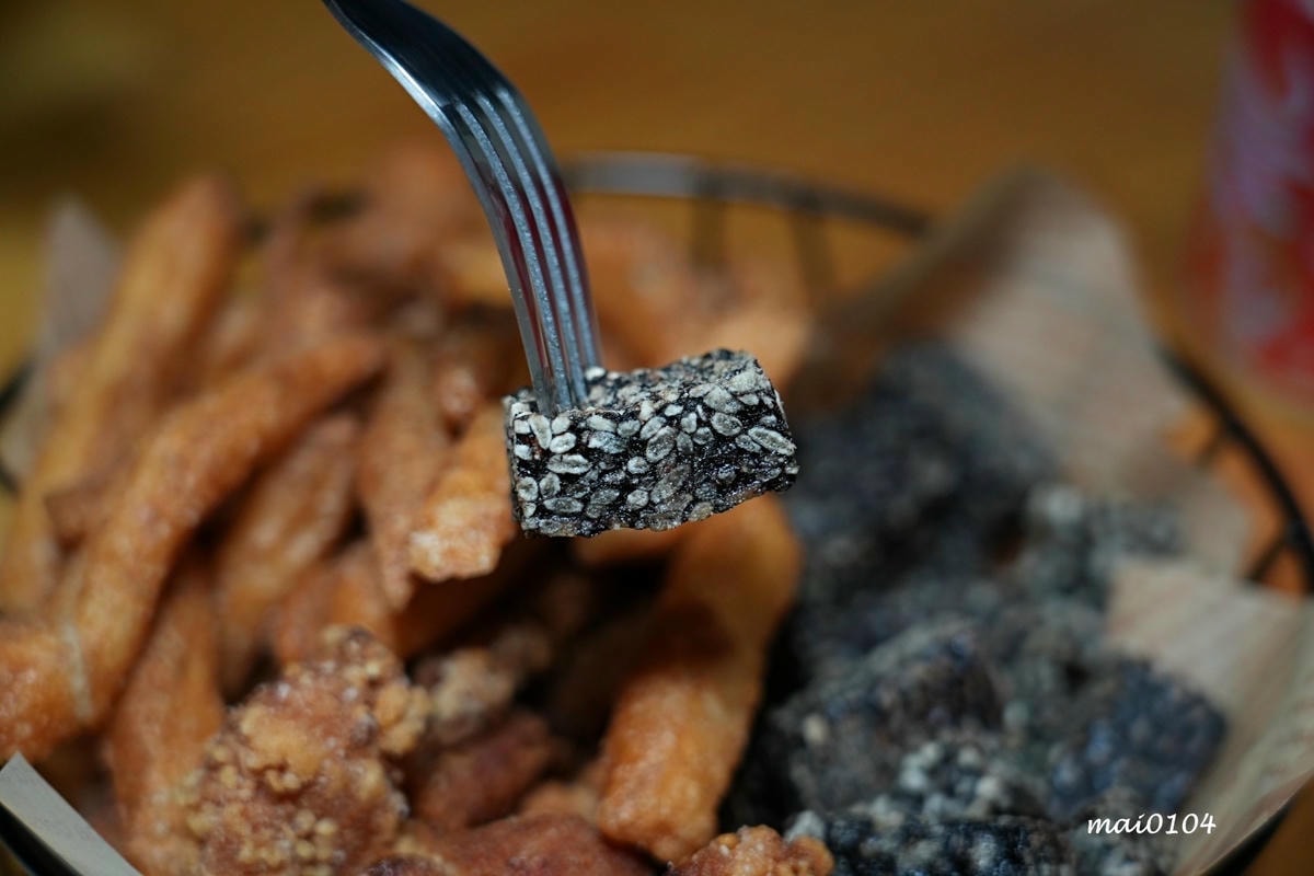 板橋美食｜橙子美式炭烤餐廳～板橋美式炭烤餐廳也是餐酒館，價格