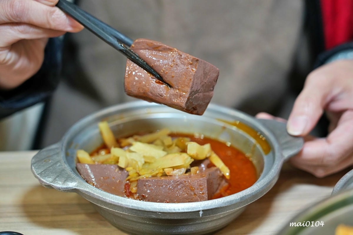 中壢小火鍋推薦|逸小鍋鍋の物~單人獨享鴛鴦鍋、素食鍋物、自助 中壢小火鍋推薦|逸小鍋鍋の物~單人獨享鴛鴦鍋、素食鍋物、自助