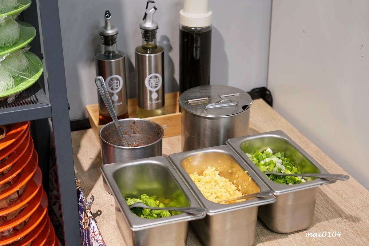 台北松山美食|蘇記滴兜雞胡椒豬肚雞Taipei ~超濃郁大骨 台北松山美食|蘇記滴兜雞胡椒豬肚雞Taipei ~超濃郁大骨