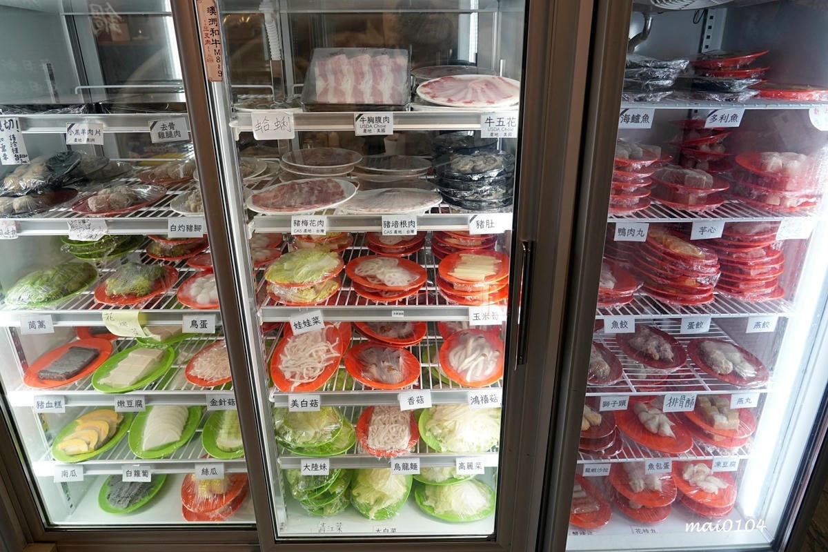 台北松山美食|蘇記滴兜雞胡椒豬肚雞Taipei ~超濃郁大骨 台北松山美食|蘇記滴兜雞胡椒豬肚雞Taipei ~超濃郁大骨