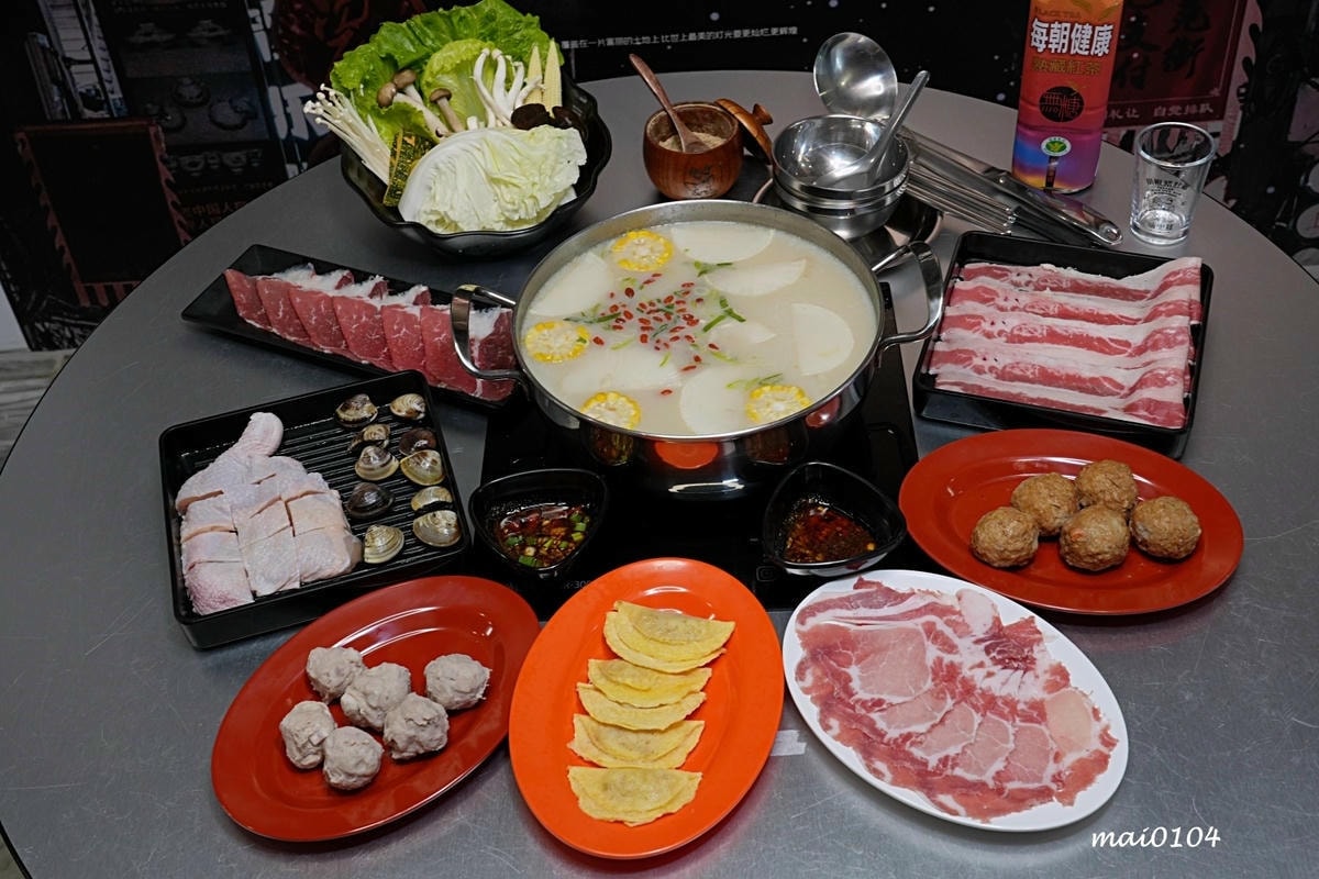 台北松山美食|蘇記滴兜雞胡椒豬肚雞Taipei ~超濃郁大骨 台北松山美食|蘇記滴兜雞胡椒豬肚雞Taipei ~超濃郁大骨