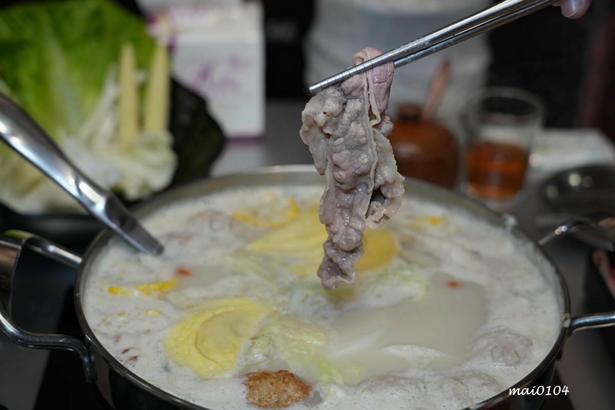 台北松山美食|蘇記滴兜雞胡椒豬肚雞Taipei ~超濃郁大骨 台北松山美食|蘇記滴兜雞胡椒豬肚雞Taipei ~超濃郁大骨