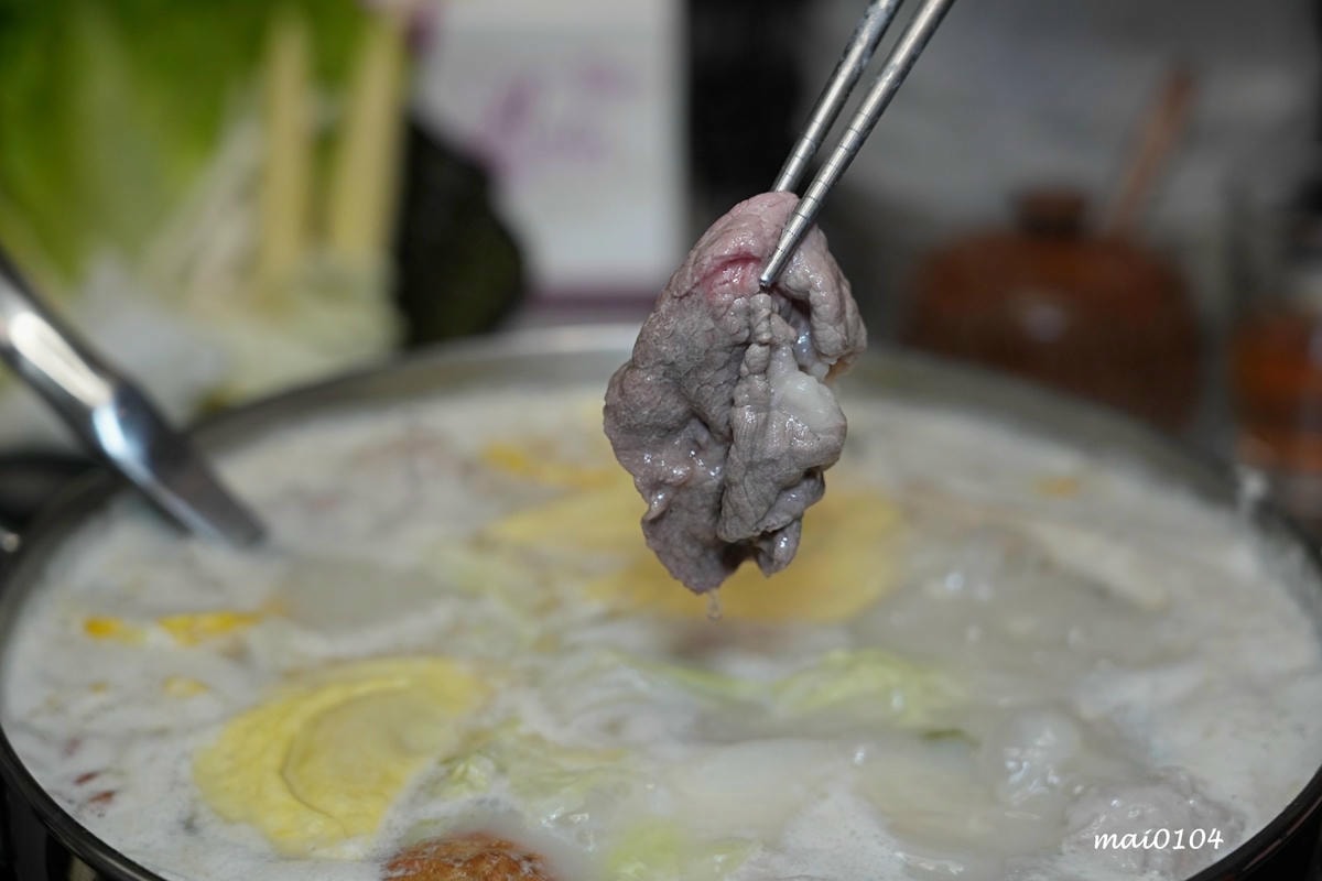 台北松山美食|蘇記滴兜雞胡椒豬肚雞Taipei ~超濃郁大骨 台北松山美食|蘇記滴兜雞胡椒豬肚雞Taipei ~超濃郁大骨