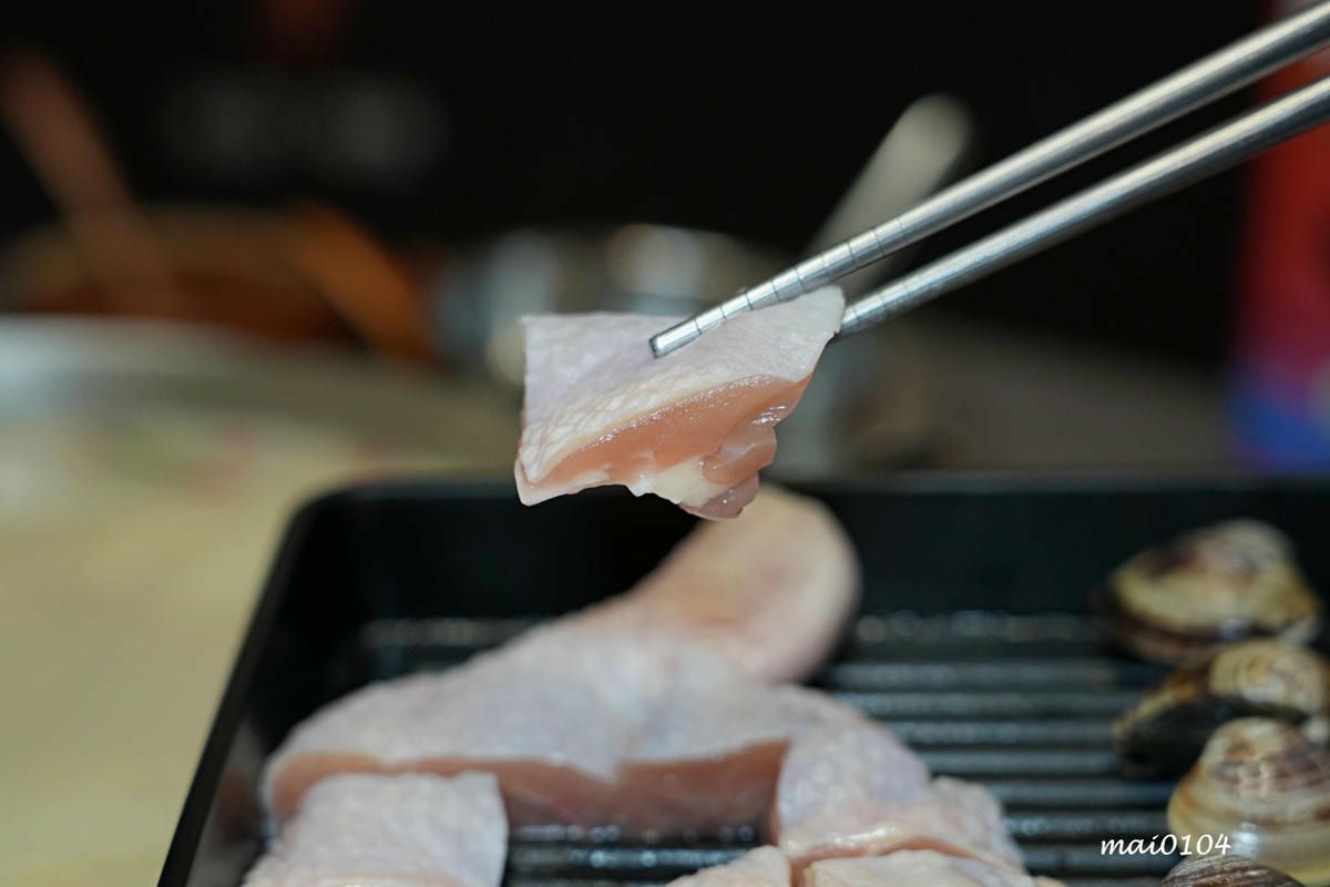 台北松山美食|蘇記滴兜雞胡椒豬肚雞Taipei ~超濃郁大骨 台北松山美食|蘇記滴兜雞胡椒豬肚雞Taipei ~超濃郁大骨