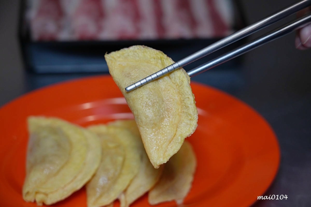 台北松山美食|蘇記滴兜雞胡椒豬肚雞Taipei ~超濃郁大骨 台北松山美食|蘇記滴兜雞胡椒豬肚雞Taipei ~超濃郁大骨