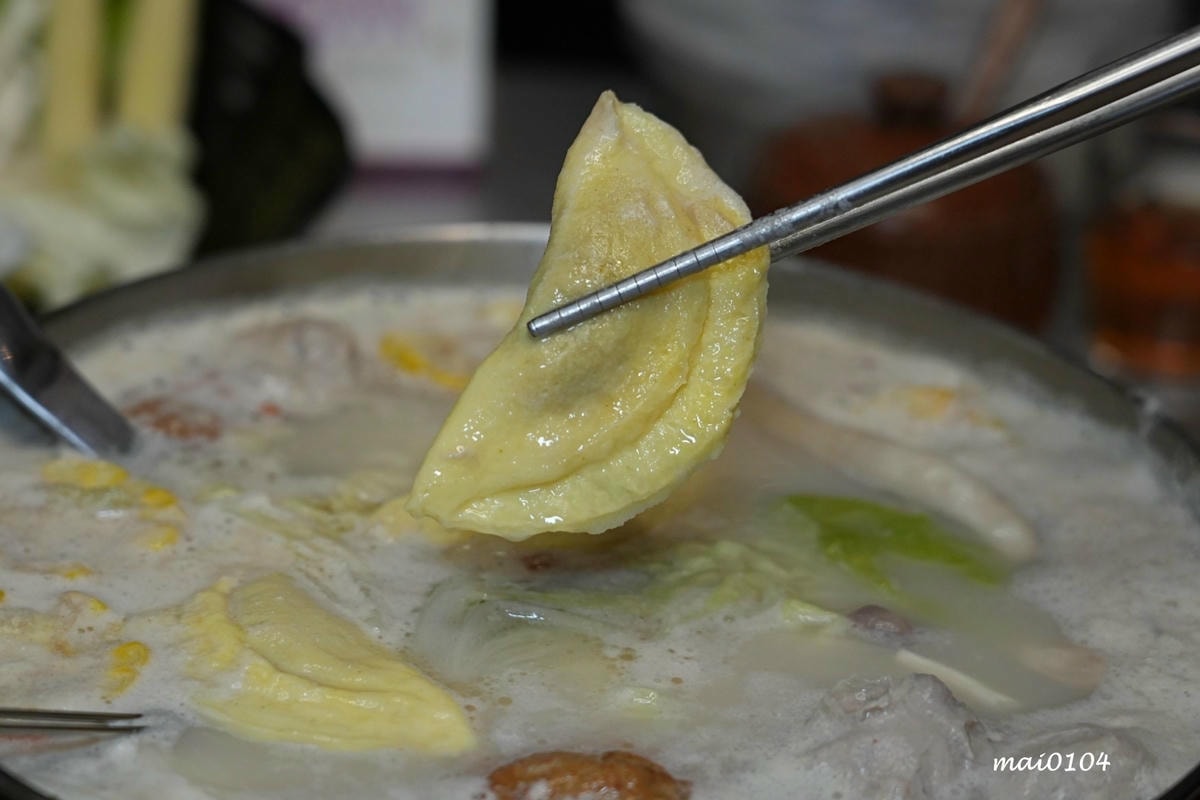 台北松山美食|蘇記滴兜雞胡椒豬肚雞Taipei ~超濃郁大骨 台北松山美食|蘇記滴兜雞胡椒豬肚雞Taipei ~超濃郁大骨