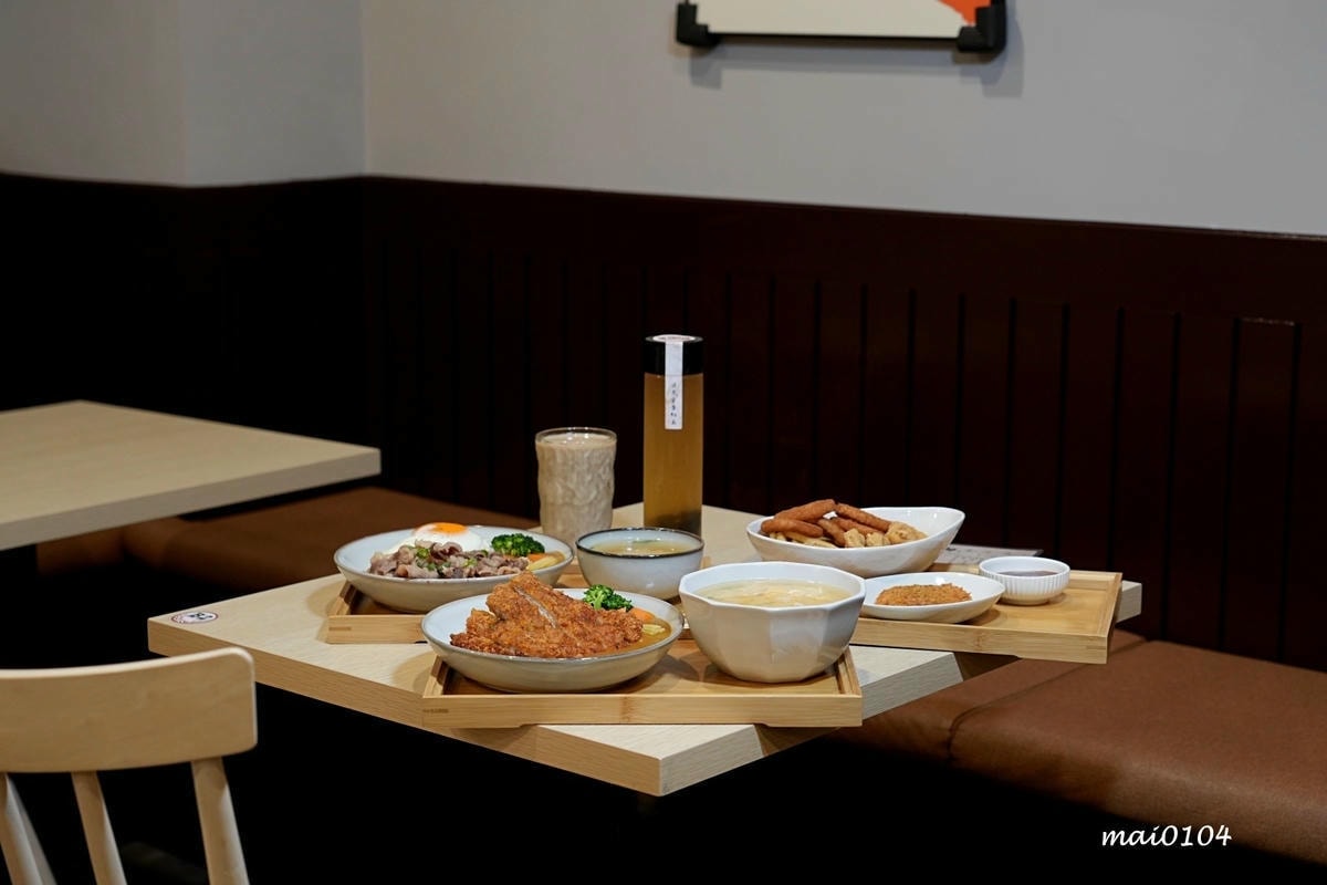 竹北美食推薦|真咖郎~結合各國咖哩的濃郁風味,只要120元起 竹北美食推薦|真咖郎~結合各國咖哩的濃郁風味,只要120元起