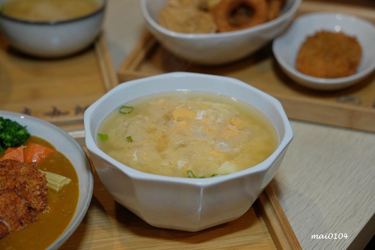 竹北美食推薦|真咖郎~結合各國咖哩的濃郁風味,只要120元起 竹北美食推薦|真咖郎~結合各國咖哩的濃郁風味,只要120元起