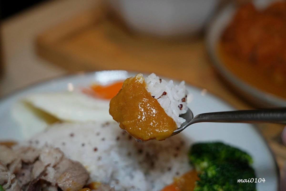 竹北美食推薦|真咖郎~結合各國咖哩的濃郁風味,只要120元起 竹北美食推薦|真咖郎~結合各國咖哩的濃郁風味,只要120元起