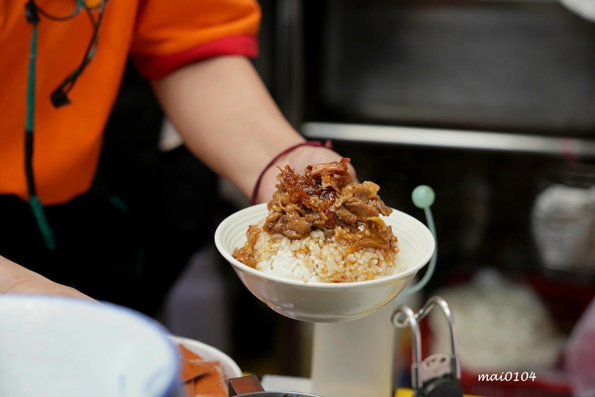 新店美食|北鴨鴨肉羹~鴨肉飯、鴨肉羹必吃,光明街商圈人氣美食 新店美食|北鴨鴨肉羹~鴨肉飯、鴨肉羹必吃,光明街商圈人氣美食
