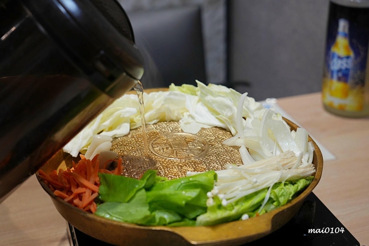 中壢韓式料理推薦｜馬柒韓式料理～麥茶、韓式小菜吃到飽，不收服