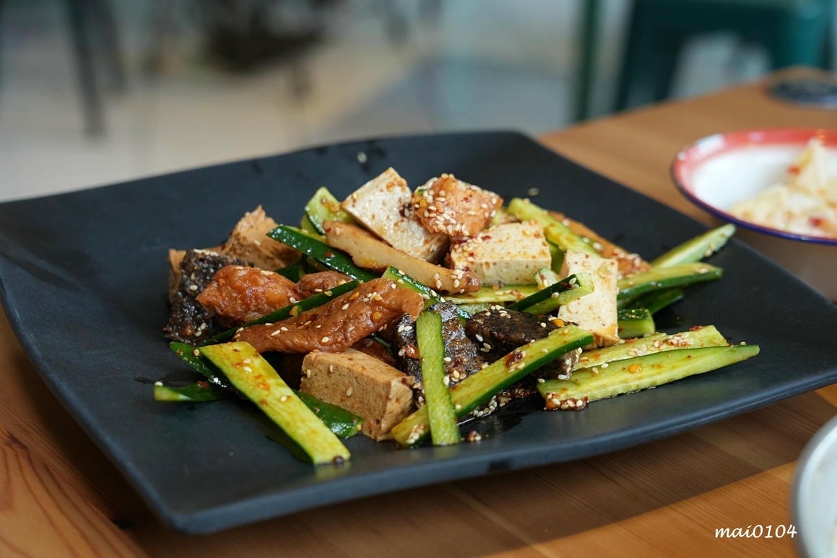 吃米干就送泡菜!而且吃完還可以續,現役軍人穿軍服還可以免費吃 吃米干就送泡菜!而且吃完還可以續,現役軍人穿軍服還可以免費吃