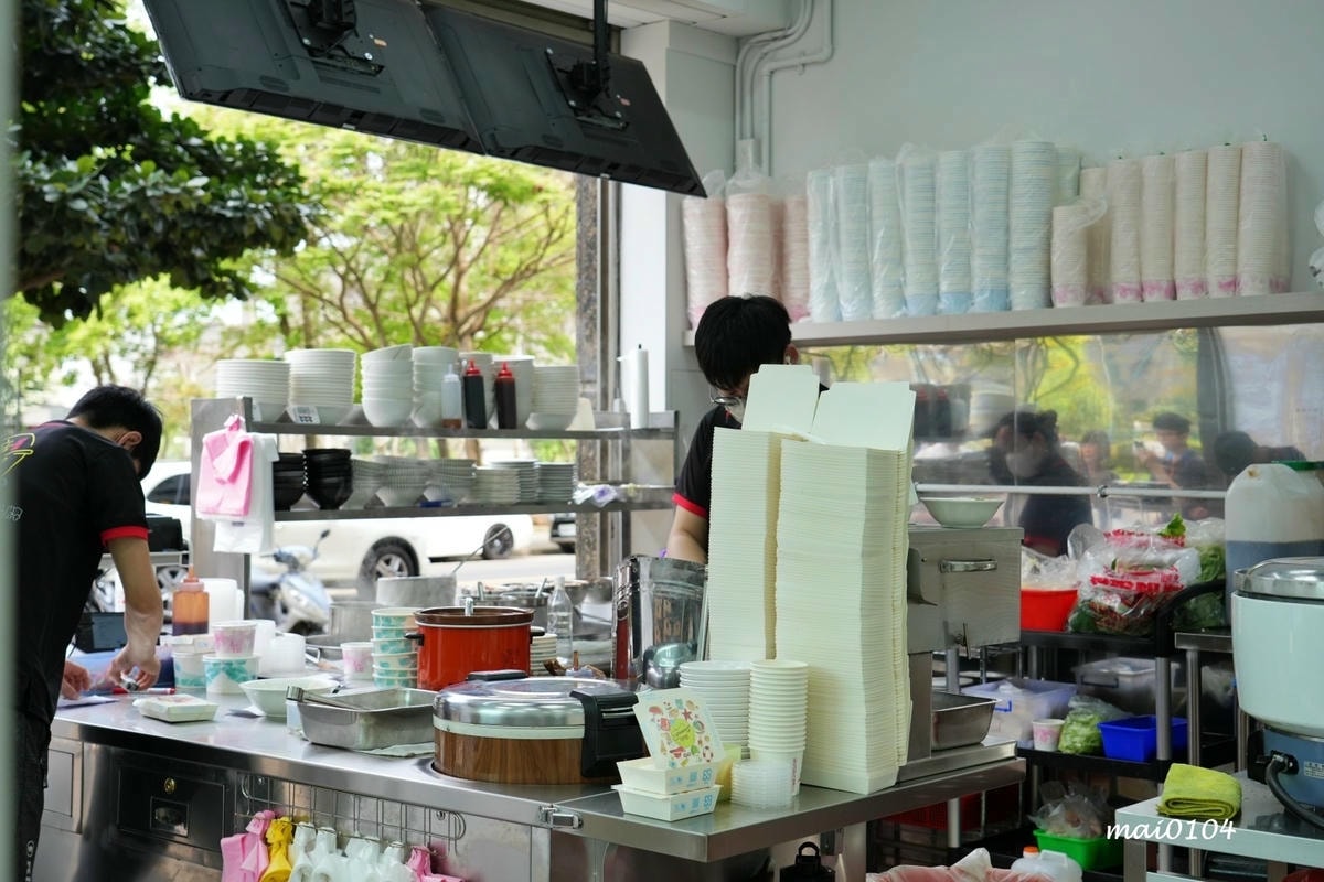 鐘予原味當歸鴨林口店～去骨鴨腿飯、鴨肉乾拌麵超推，當歸湯內用