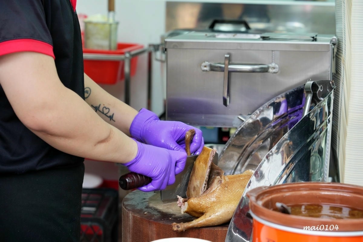 鐘予原味當歸鴨林口店～去骨鴨腿飯、鴨肉乾拌麵超推，當歸湯內用