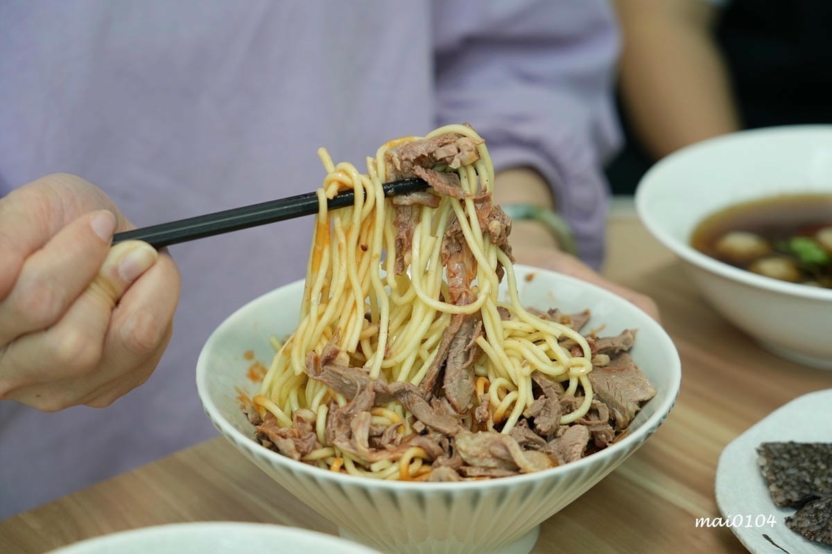 鐘予原味當歸鴨林口店～去骨鴨腿飯、鴨肉乾拌麵超推，當歸湯內用