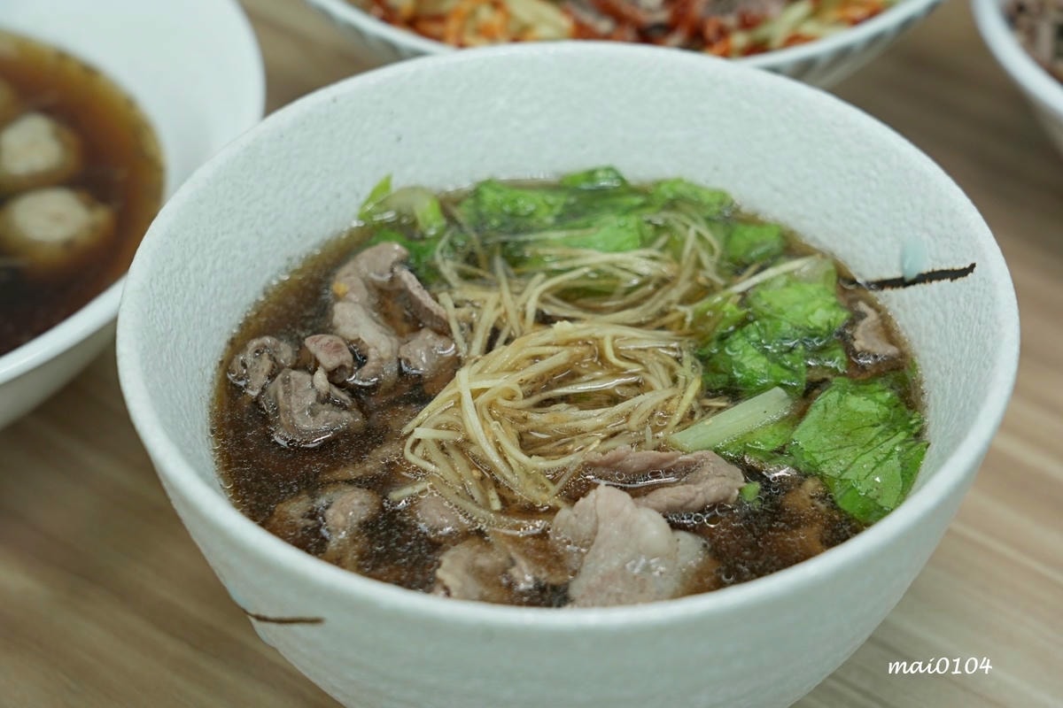 鐘予原味當歸鴨林口店～去骨鴨腿飯、鴨肉乾拌麵超推，當歸湯內用