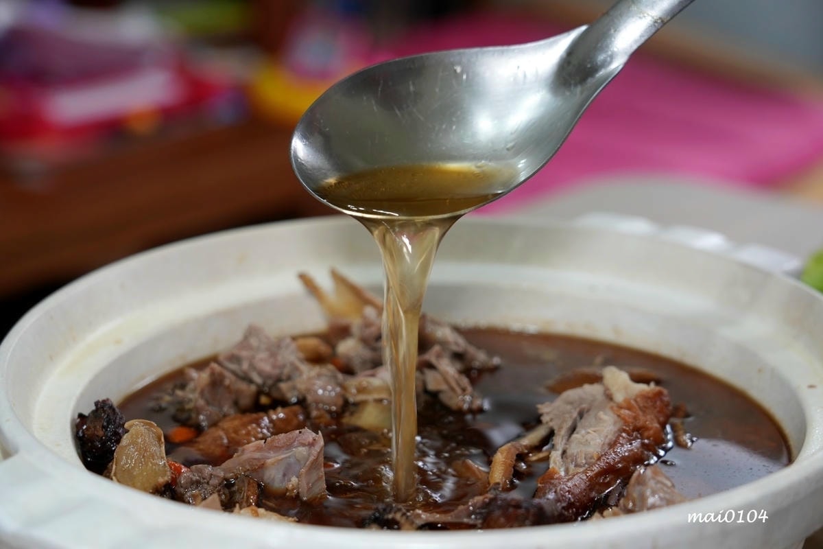 台北松山美食|京城烤鴨信義永吉店~烤鴨兩吃到五吃,還可以吃的 台北松山美食|京城烤鴨信義永吉店~烤鴨兩吃到五吃,還可以吃的