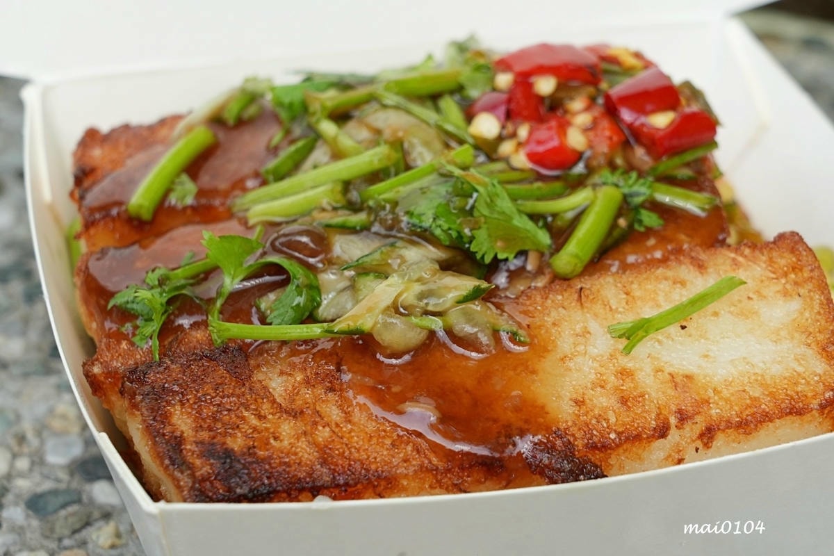 隱身在巷弄內公園旁的臭豆腐攤車!之前只營業3.5小時,現在延 隱身在巷弄內公園旁的臭豆腐攤車!之前只營業3.5小時,現在延