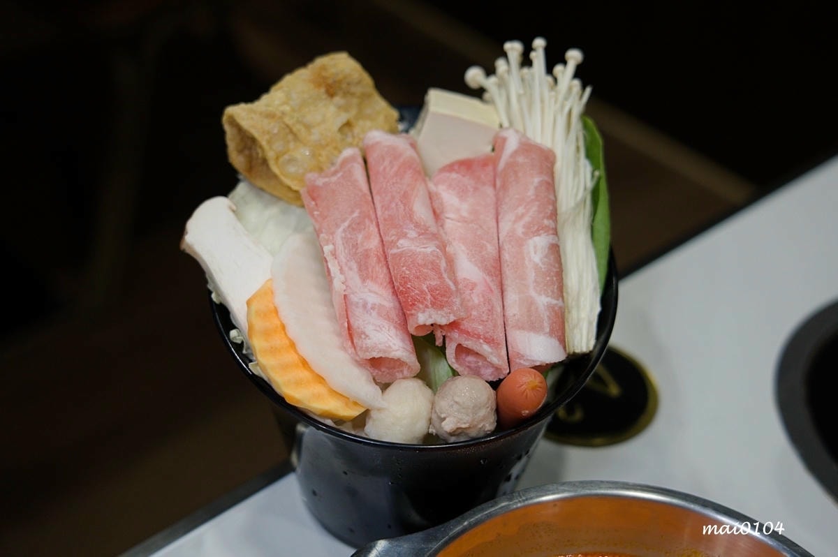 桃園藝文特區美食｜開鍋OPEN HOT桃園經國店～用料實在的