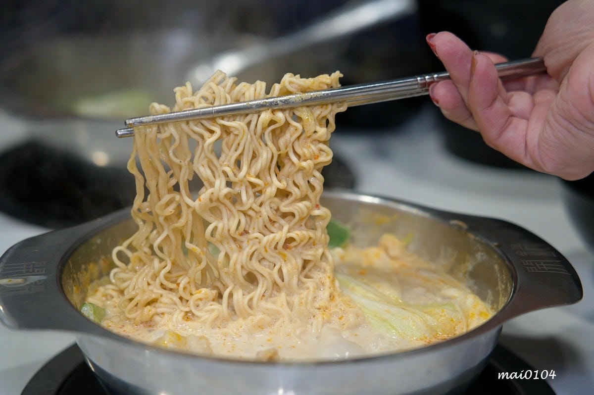 桃園藝文特區美食｜開鍋OPEN HOT桃園經國店～用料實在的