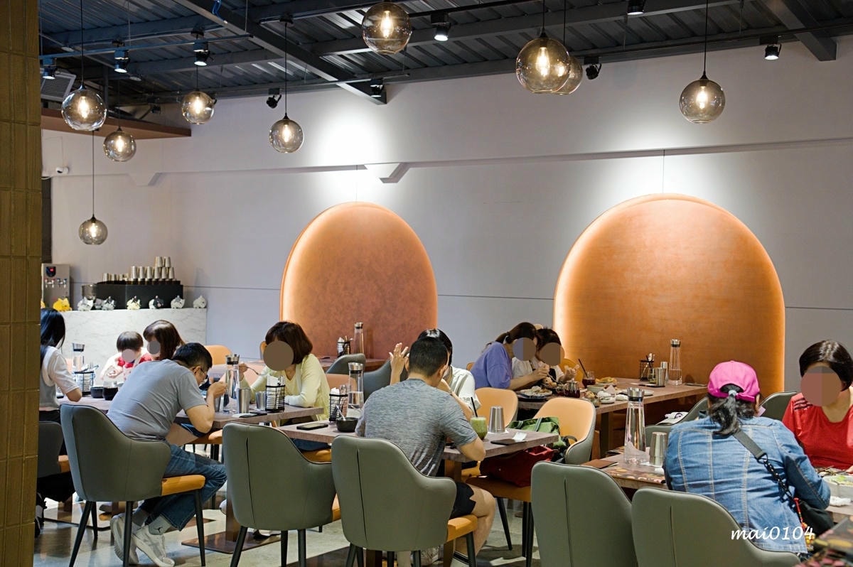 新店美食｜Eat enjoy意享美式廚房新店店～超浮誇的龍蝦