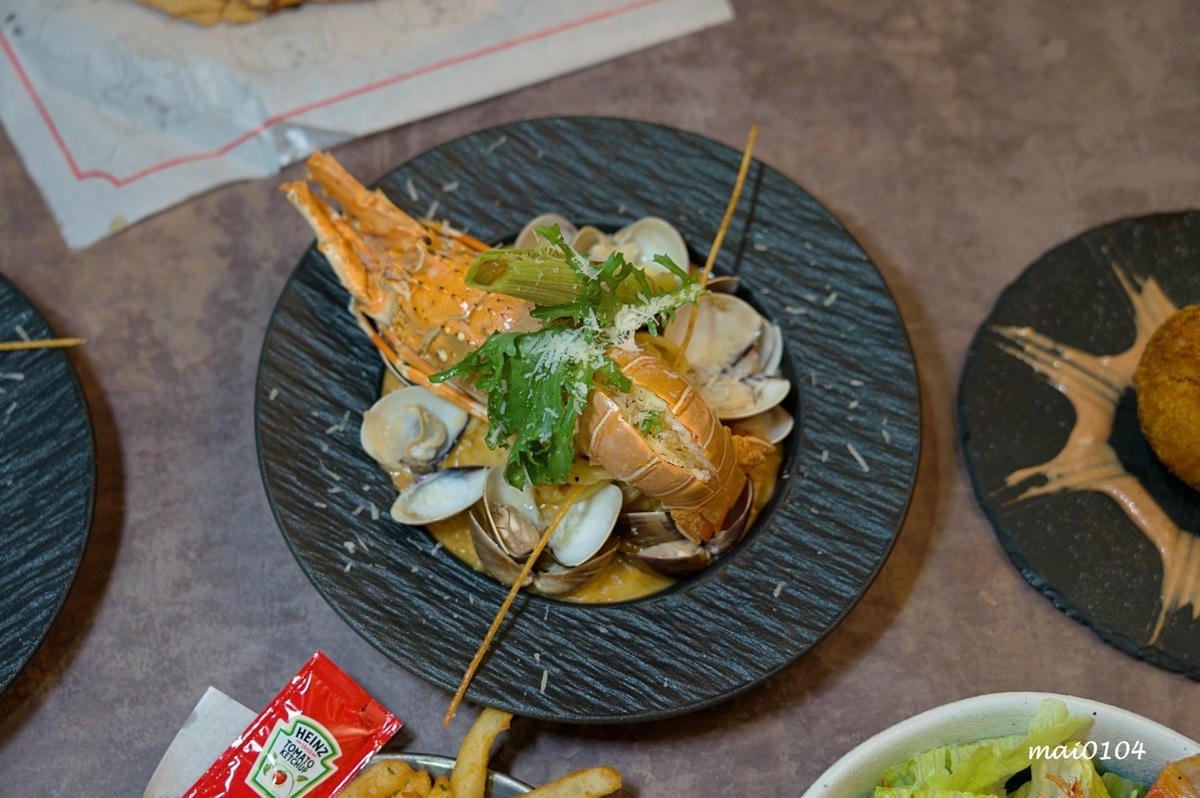 新店美食｜Eat enjoy意享美式廚房新店店～超浮誇的龍蝦