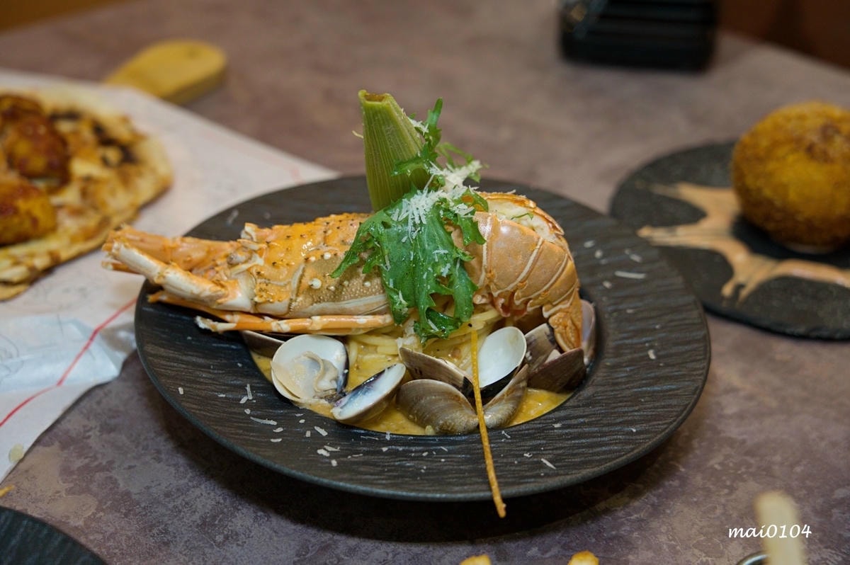 新店美食｜Eat enjoy意享美式廚房新店店～超浮誇的龍蝦