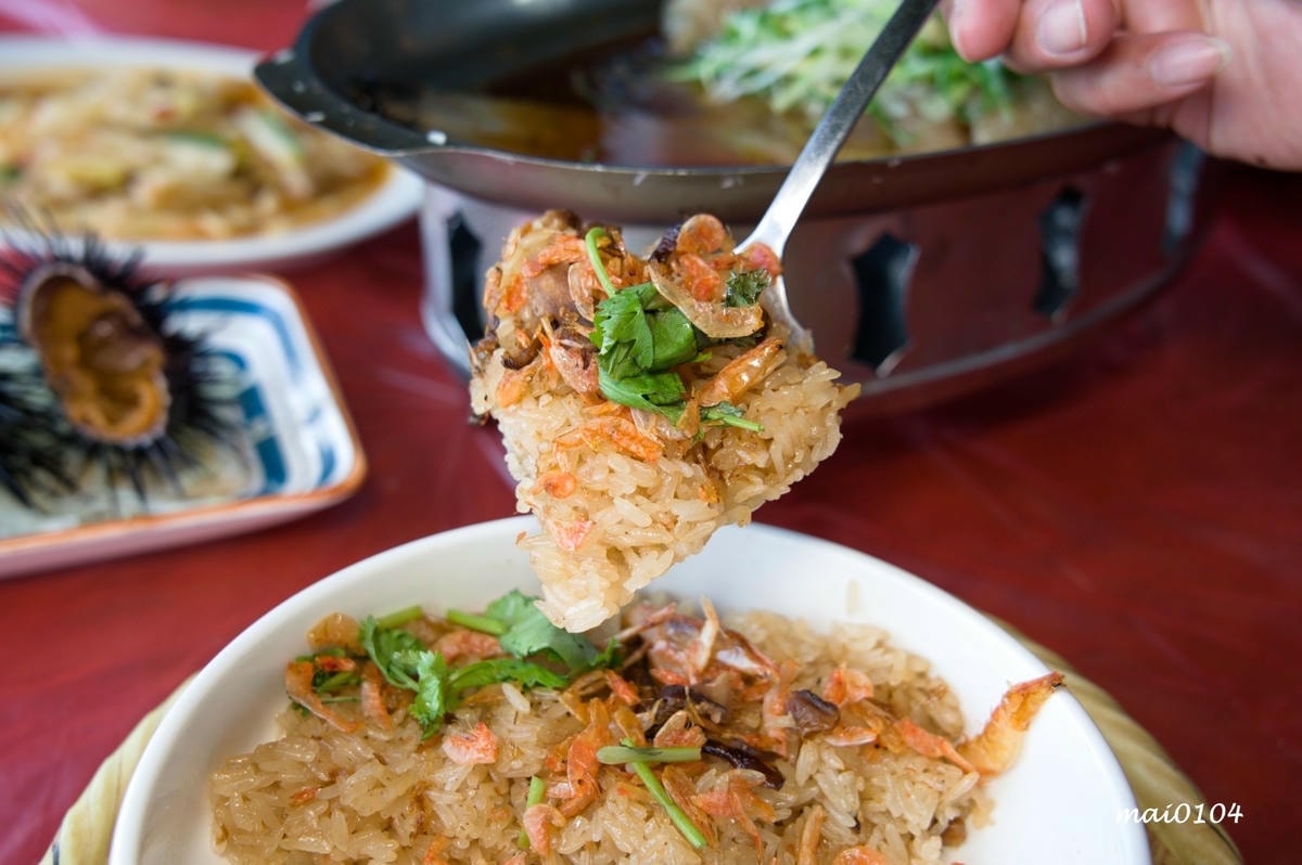 野柳風景區美食餐廳推薦｜阿杰萬里蟹～連在地人都大推的海鮮餐廳
