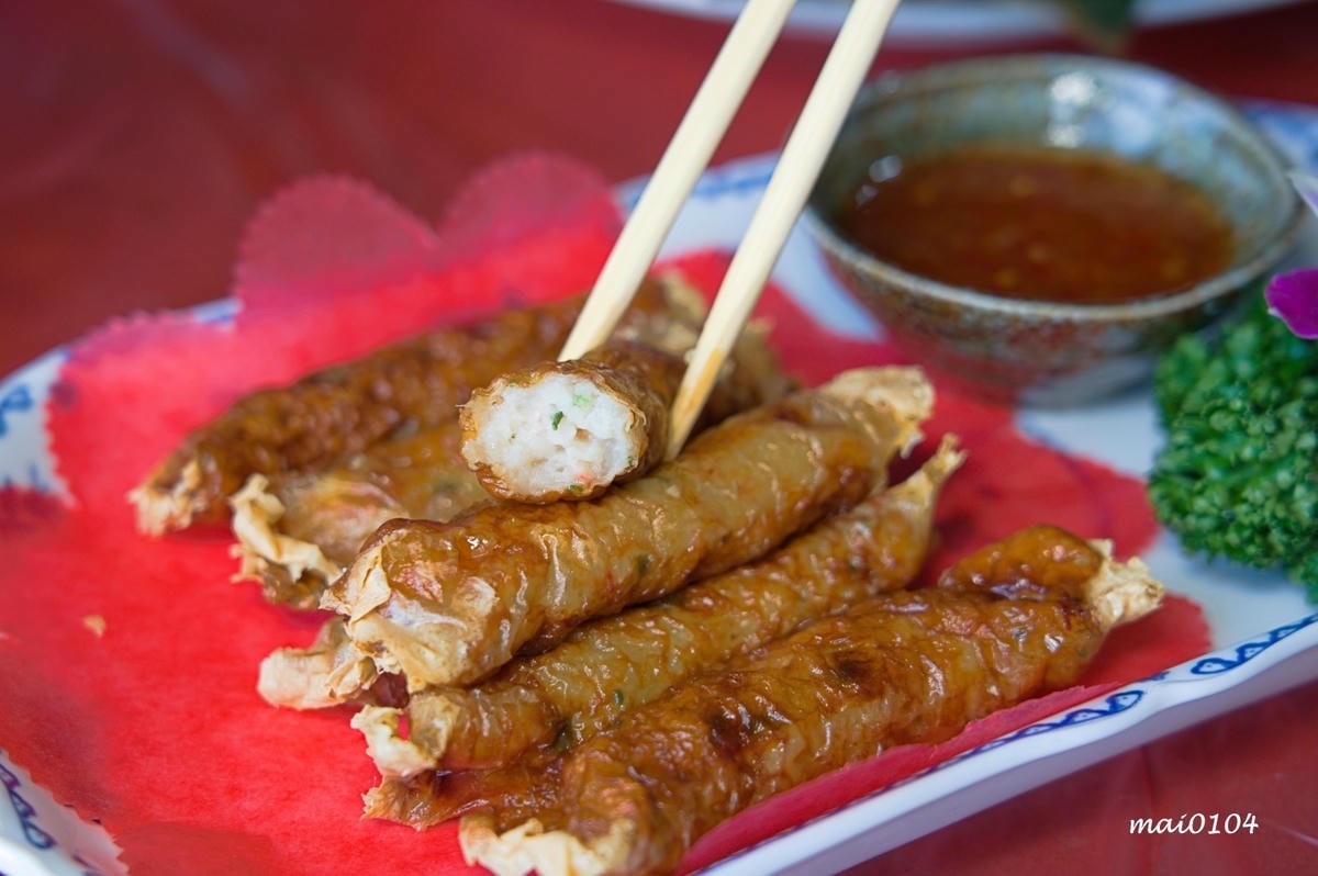 野柳風景區美食餐廳推薦｜阿杰萬里蟹～連在地人都大推的海鮮餐廳