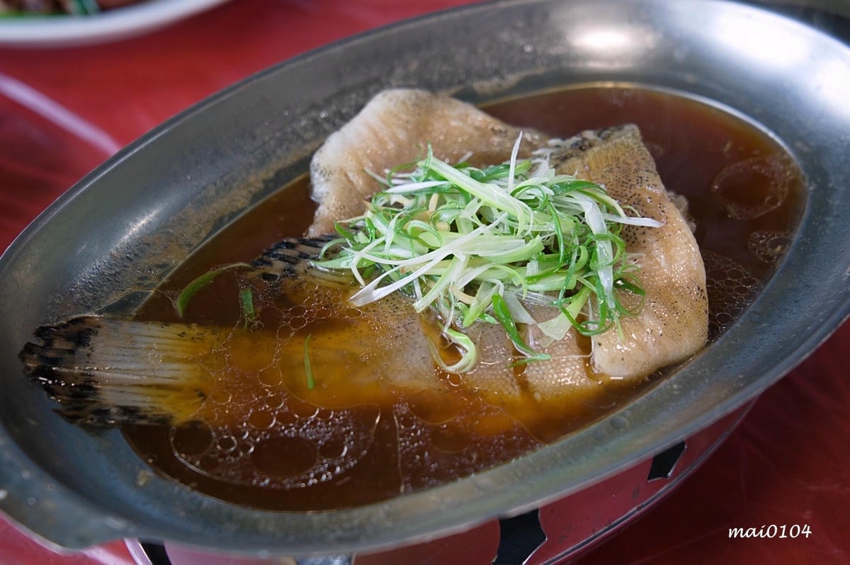 野柳風景區美食餐廳推薦｜阿杰萬里蟹～連在地人都大推的海鮮餐廳